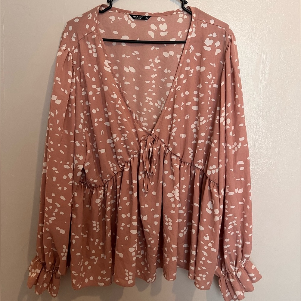 BABY PINK BLOUSE - FLOWY PLUS SIZE TOP - V NECK BABYDOLL - POLKA DOT